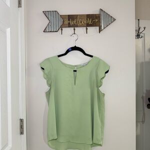 Iris Mint Green Flutter Scalloped Sleeve Blouse Size Medium